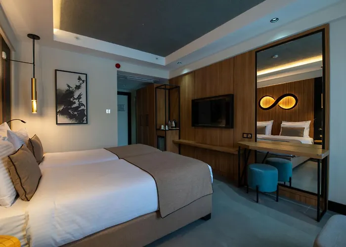 Ramada By Wyndham Pamukkale Thermal דניזלי