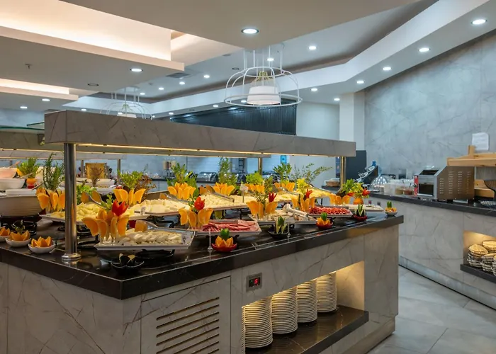 酒店 Ramada By Wyndham Pamukkale Thermal 代尼兹利