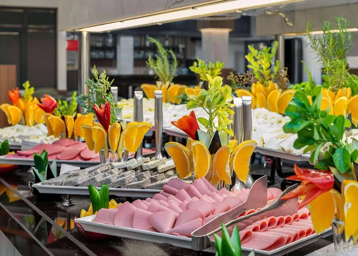 酒店 Ramada By Wyndham Pamukkale Thermal 代尼兹利