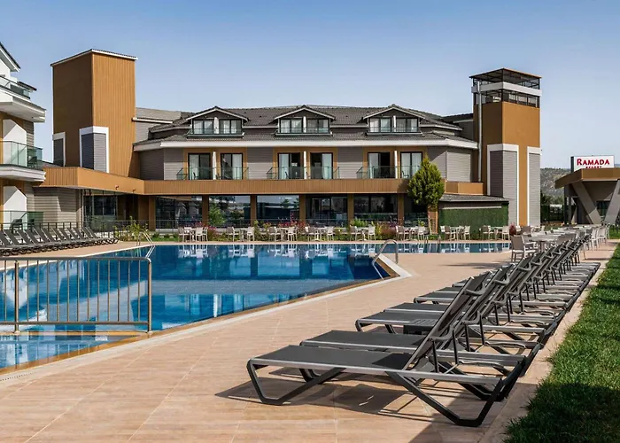 Ramada By Wyndham Pamukkale Thermal 代尼兹利