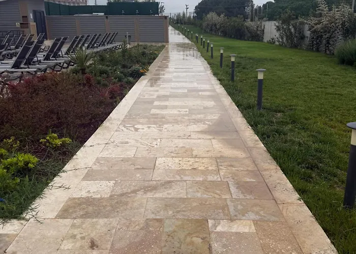 Ramada By Wyndham Pamukkale Thermal דניזלי