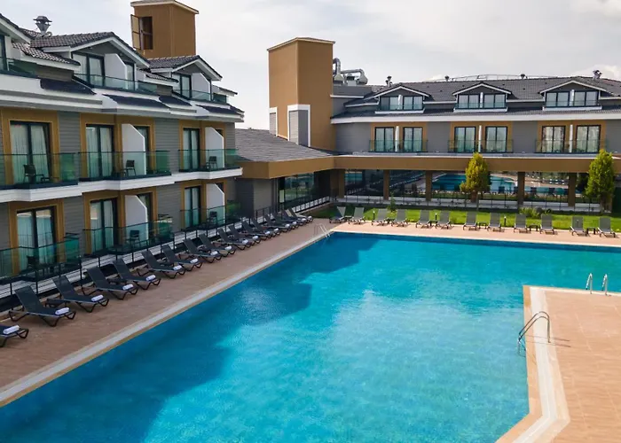 Ramada By Wyndham Pamukkale Thermal 酒店 代尼兹利