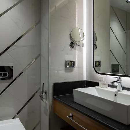 酒店 Ramada By Wyndham Pamukkale Thermal 代尼兹利