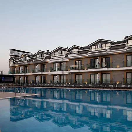 Ramada By Wyndham Pamukkale Thermal מלון
