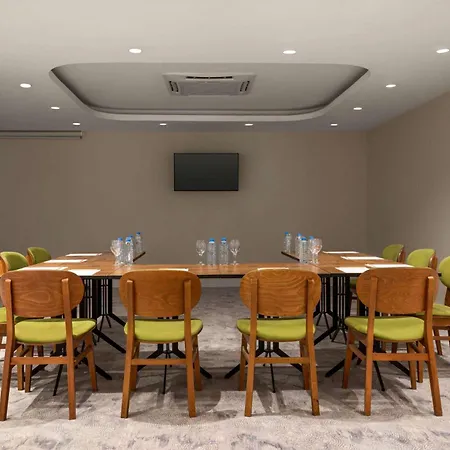 Ramada By Wyndham Pamukkale Thermal דניזלי