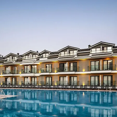 Ramada By Wyndham Pamukkale Thermal 5* 代尼兹利