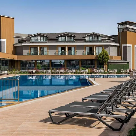Ramada By Wyndham Pamukkale Thermal דניזלי