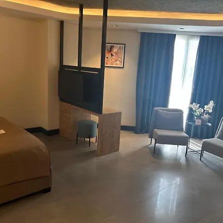 酒店 Ramada By Wyndham Pamukkale Thermal 代尼兹利