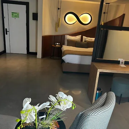 酒店 Ramada By Wyndham Pamukkale Thermal 代尼兹利