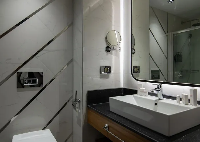 מלון Ramada By Wyndham Pamukkale Thermal דניזלי