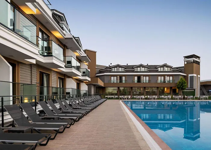 Ramada By Wyndham Pamukkale Thermal מלון 5*